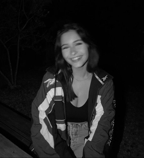 Aviya Danino star naked pictures