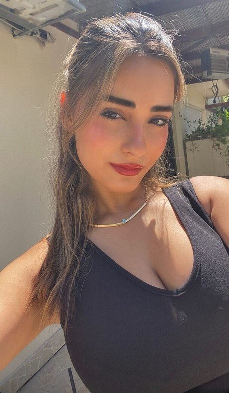 Aviya Danino pretty star img