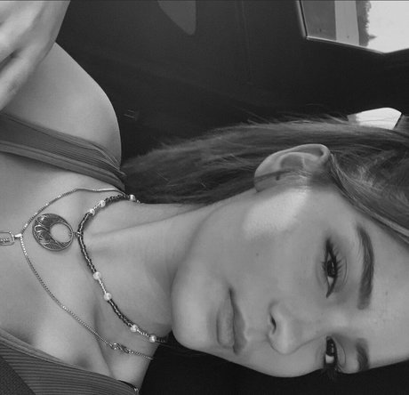 Aviya Danino pornstar free photos