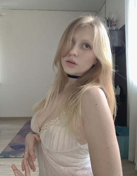 YuStef exclusive model pics