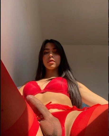 Gabrielle Maya model high quality images