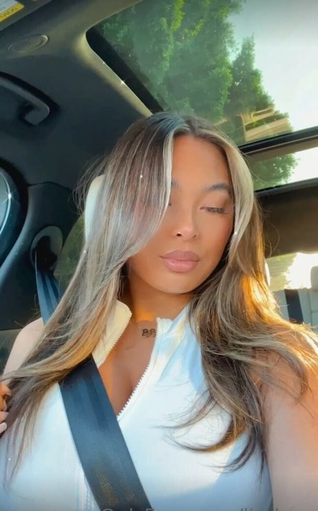 Linda Vo top star photo