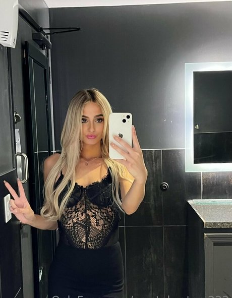 crystalwaters222 star nudes gallery