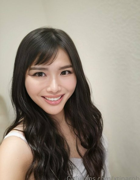 xtinarob adult star images