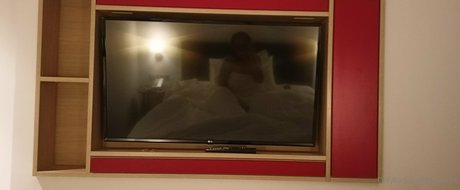 xtinarob nude model galleries