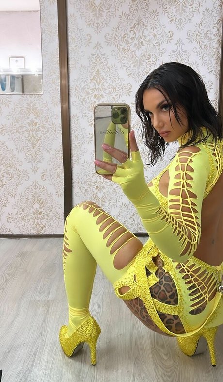 Elettra Lamborghini sex star archive