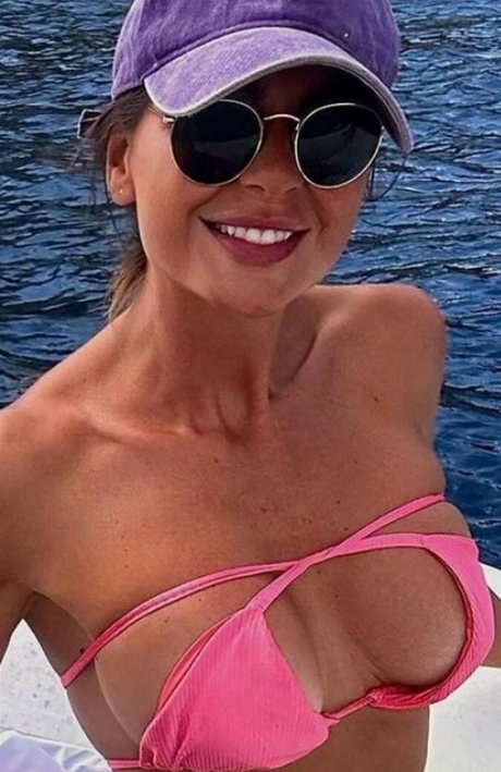 Jolanda De Rienzo hd star pics