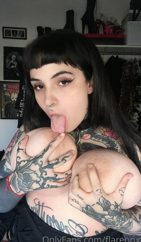 flareonx erotic pornstar galleries