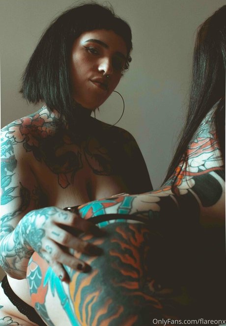 flareonx nude star galleries