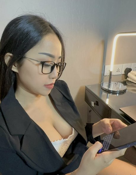 ladyboy cum onlyfans nice picture