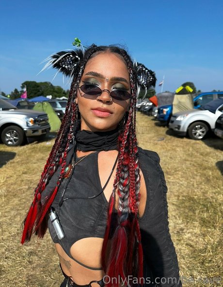 be rave exclusive star pic