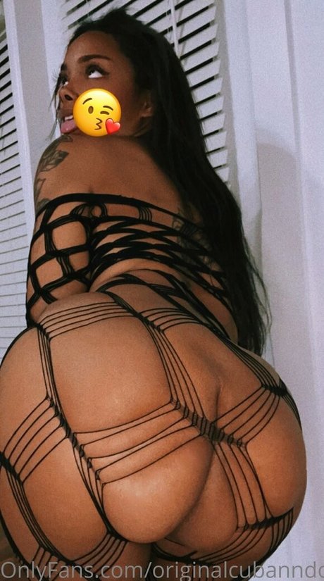 therealvickyy sex actress archive