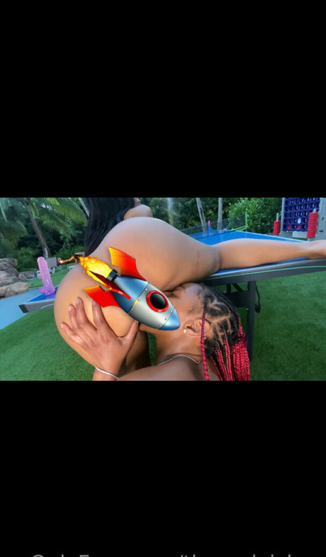 therealvickyy star xxx img