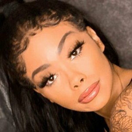 therealvickyy hot star archive