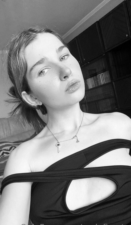 female bodybuilder onlyfans art nude image