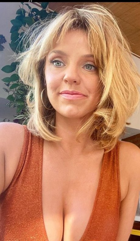 Kelli Garner adult star gallery