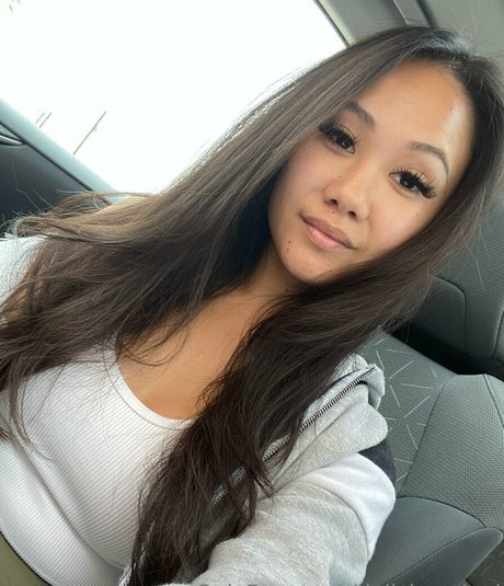 DeliciousDani star sexy picture