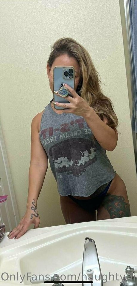 naughtydiamond11 model sexy archive