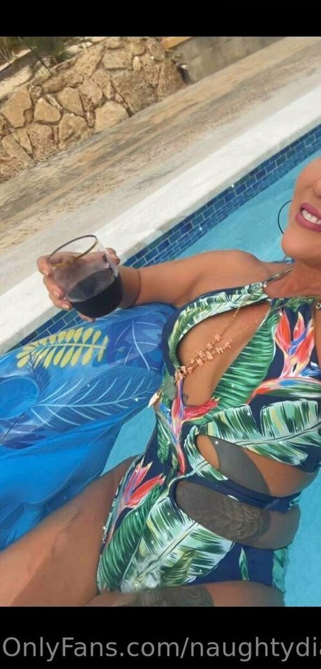 naughtydiamond11 pornstar nice pictures