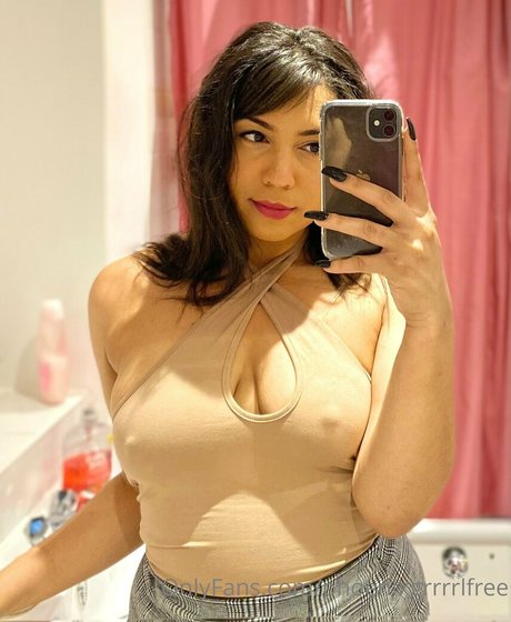 phoenixgrrrrlfree naked actress pics