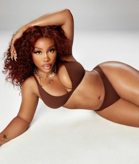 SZA pornstar naked img