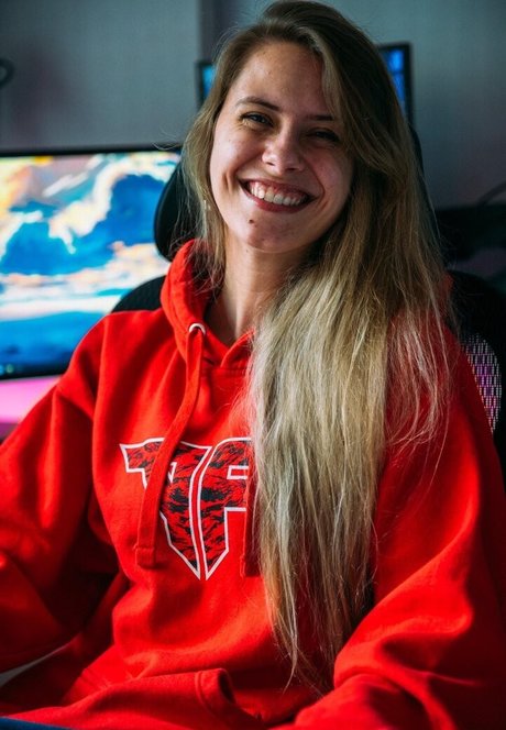 NoisyButters pornstar high quality archive