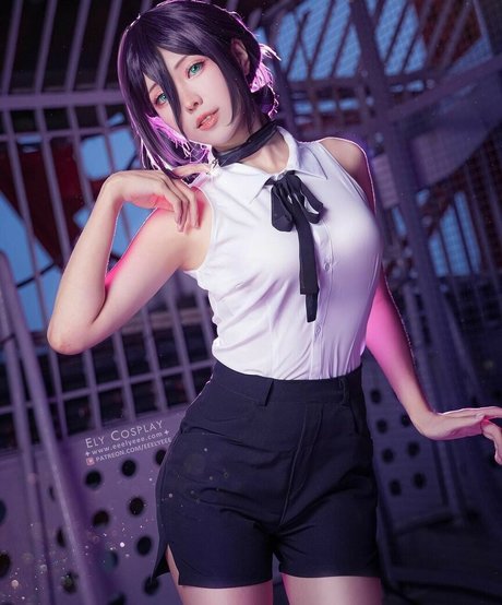 eeelyeee pretty star img