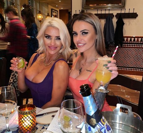 Sienna Day model photo