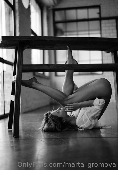 petite brunette onlyfans free xxx img