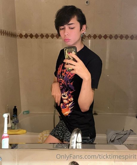 ticktimespirit star pretty image