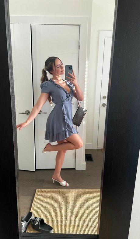 Meelah Robbins sexy star archive