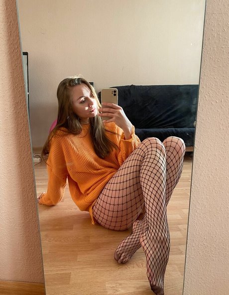 Nutsi pornstar perfect photos