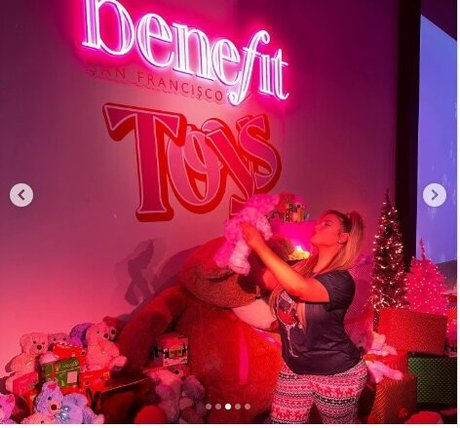 Ashley Alexiss hd actress gallery