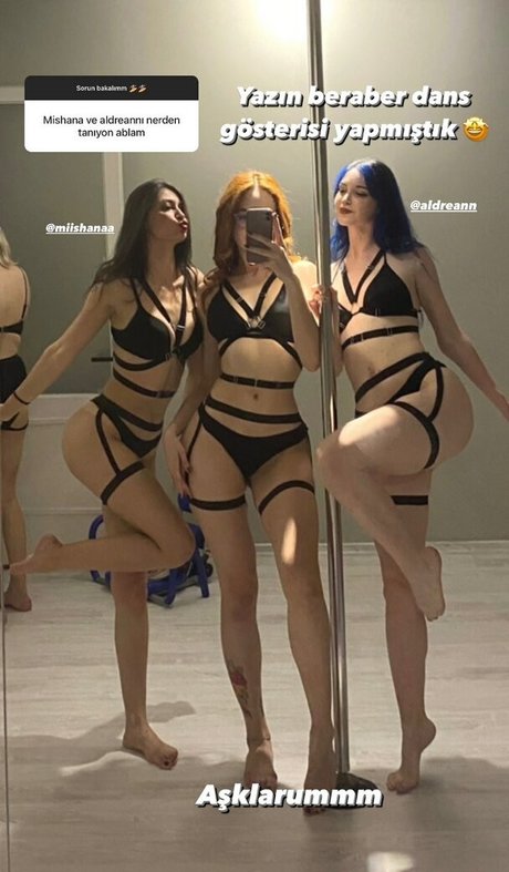 Dixowho pornstar naked galleries