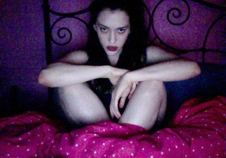 Kat Dennings art model image