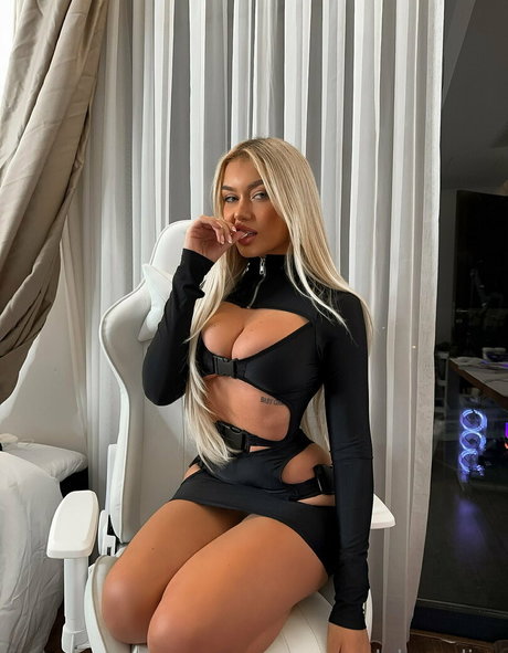 gwendolynceline pornographic actress archive