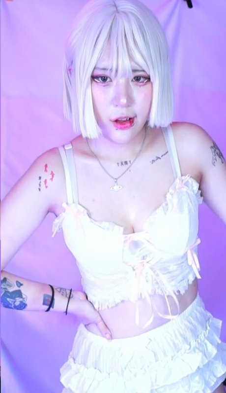 fishzombie hot actress archive