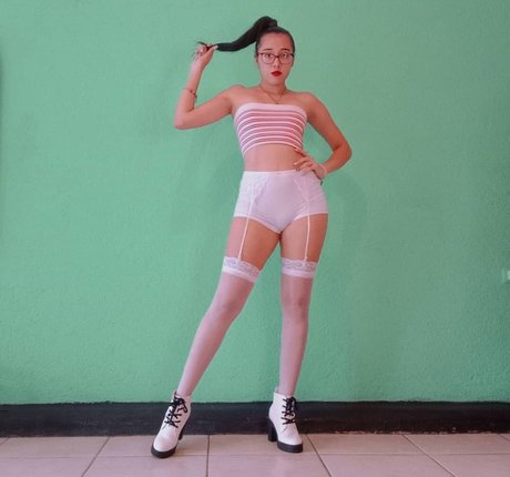 Dani Arce nude star pic