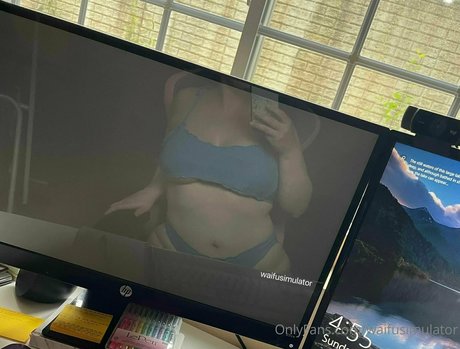 waifusimulator star hd image