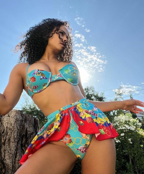 Christina Milian free star picture