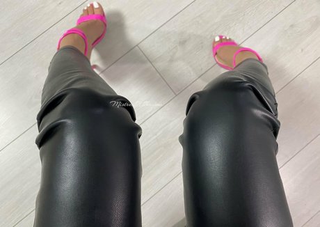 mistressofshadow star pornographic photos