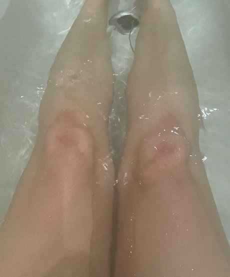 Corrinne Wicks star exclusive galleries