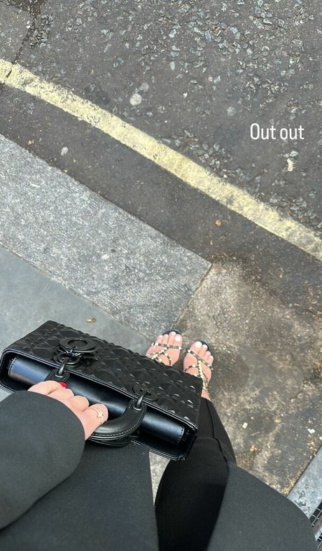 Imogen Thomas art actress image