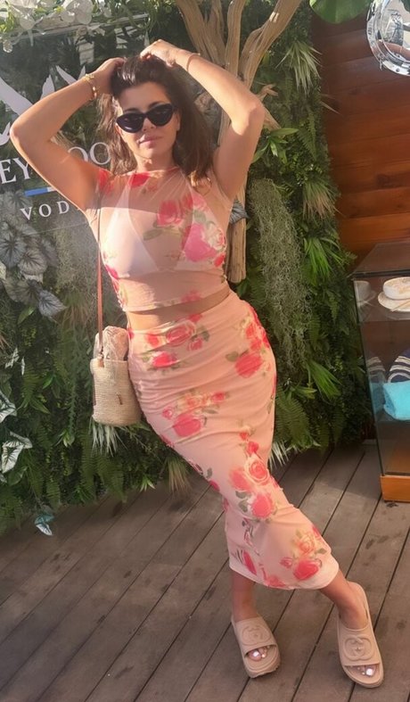 Imogen Thomas pornstar adult archive