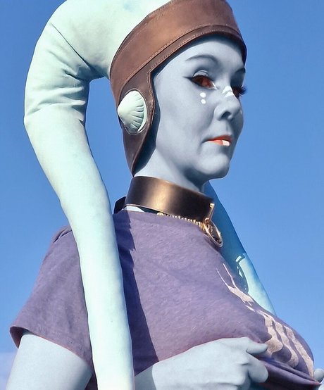 HoloMinxCosplay naked star gallery