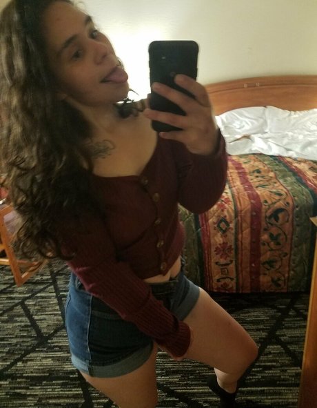 little pockets210 star hd picture