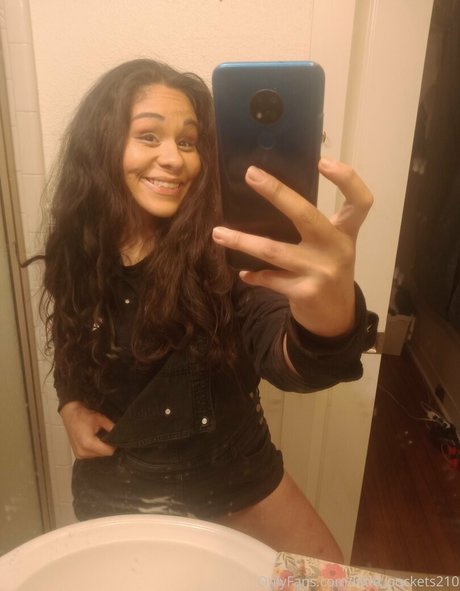 little pockets210 star sex photos