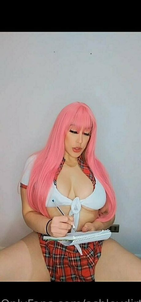 ashleydirty model top img