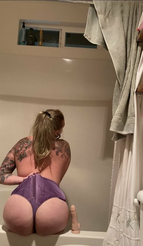 bananabis nice actress photos