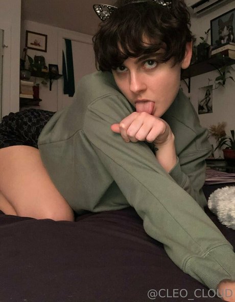 king leo cloud erotic star photos